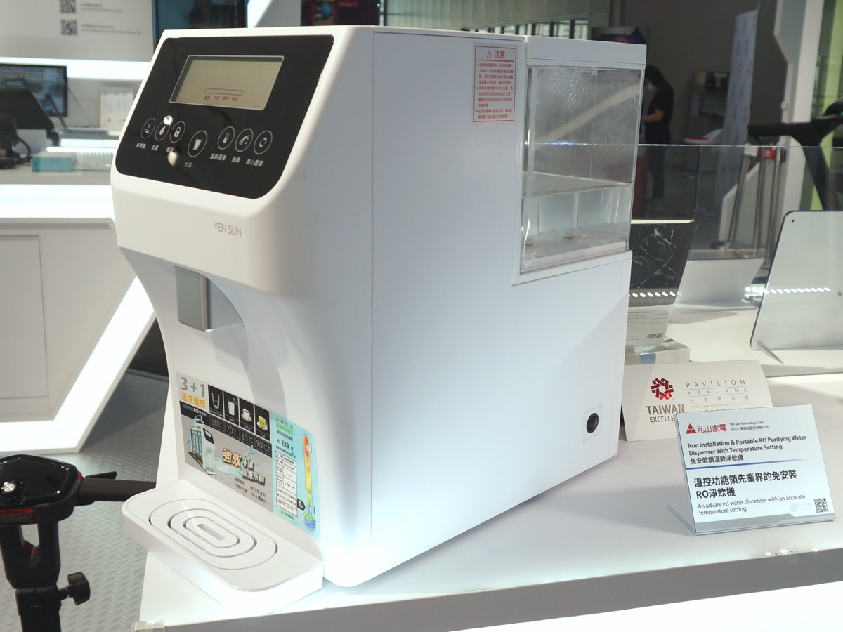 Equipo de ósmosis Yen Sun blanco de sobremesa con panel frontal y depósito lateral transparente